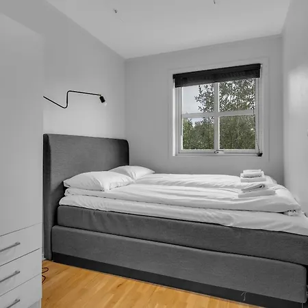 Apartment Large Modern House With A View Tromso