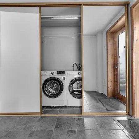 Apartamento Large Modern House With A View Tromsø