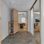 Large Modern House With A View * 特罗姆瑟