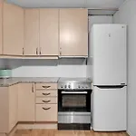 Large Modern House With A View 公寓 特罗姆瑟