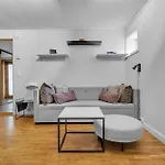 公寓 Large Modern House With A View 特罗姆瑟